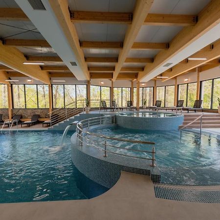Country Club Zywiec Hotel Spa I Domki Caloroczne Εξωτερικό φωτογραφία
