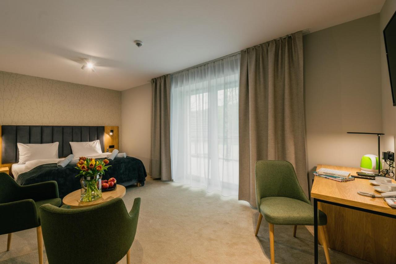 Country Club Zywiec Hotel Spa I Domki Caloroczne Εξωτερικό φωτογραφία