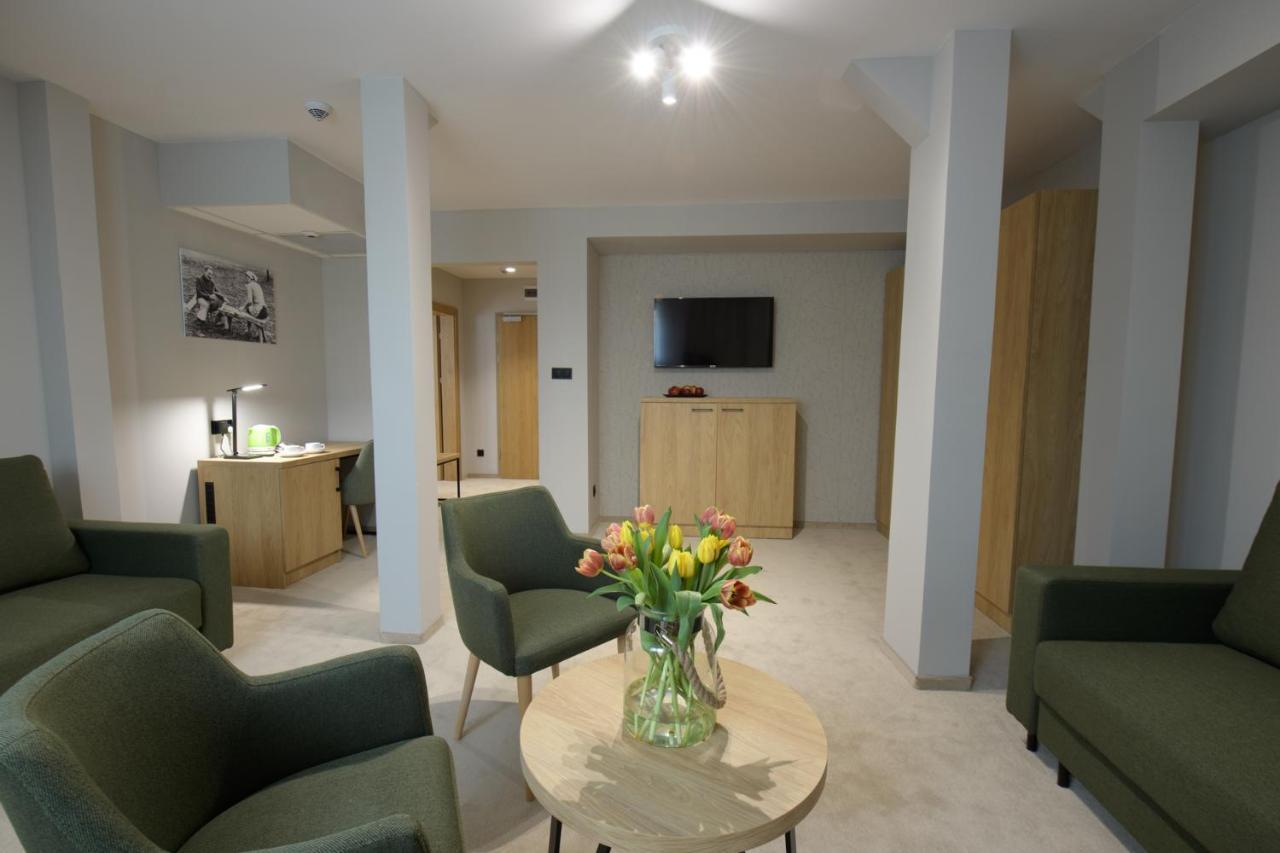 Country Club Zywiec Hotel Spa I Domki Caloroczne Εξωτερικό φωτογραφία