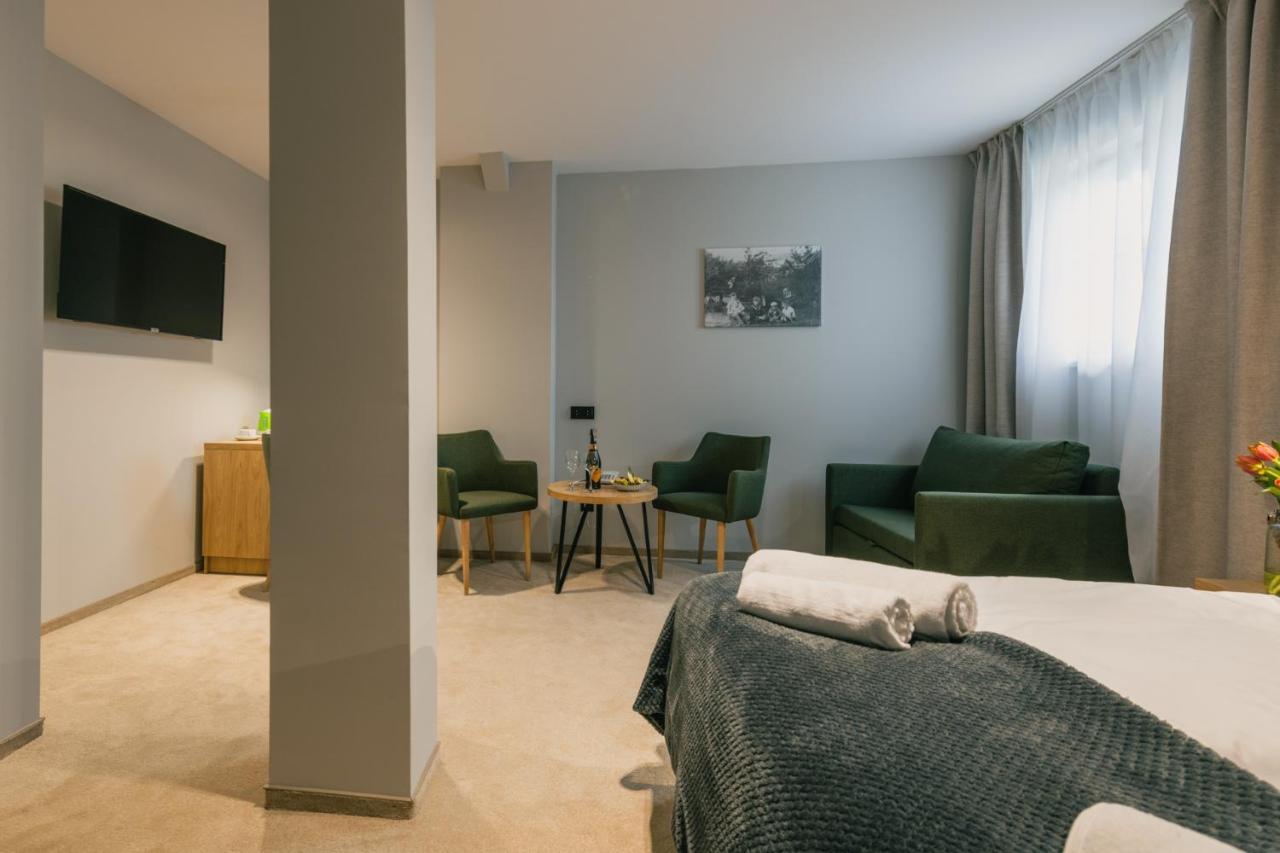 Country Club Zywiec Hotel Spa I Domki Caloroczne Εξωτερικό φωτογραφία