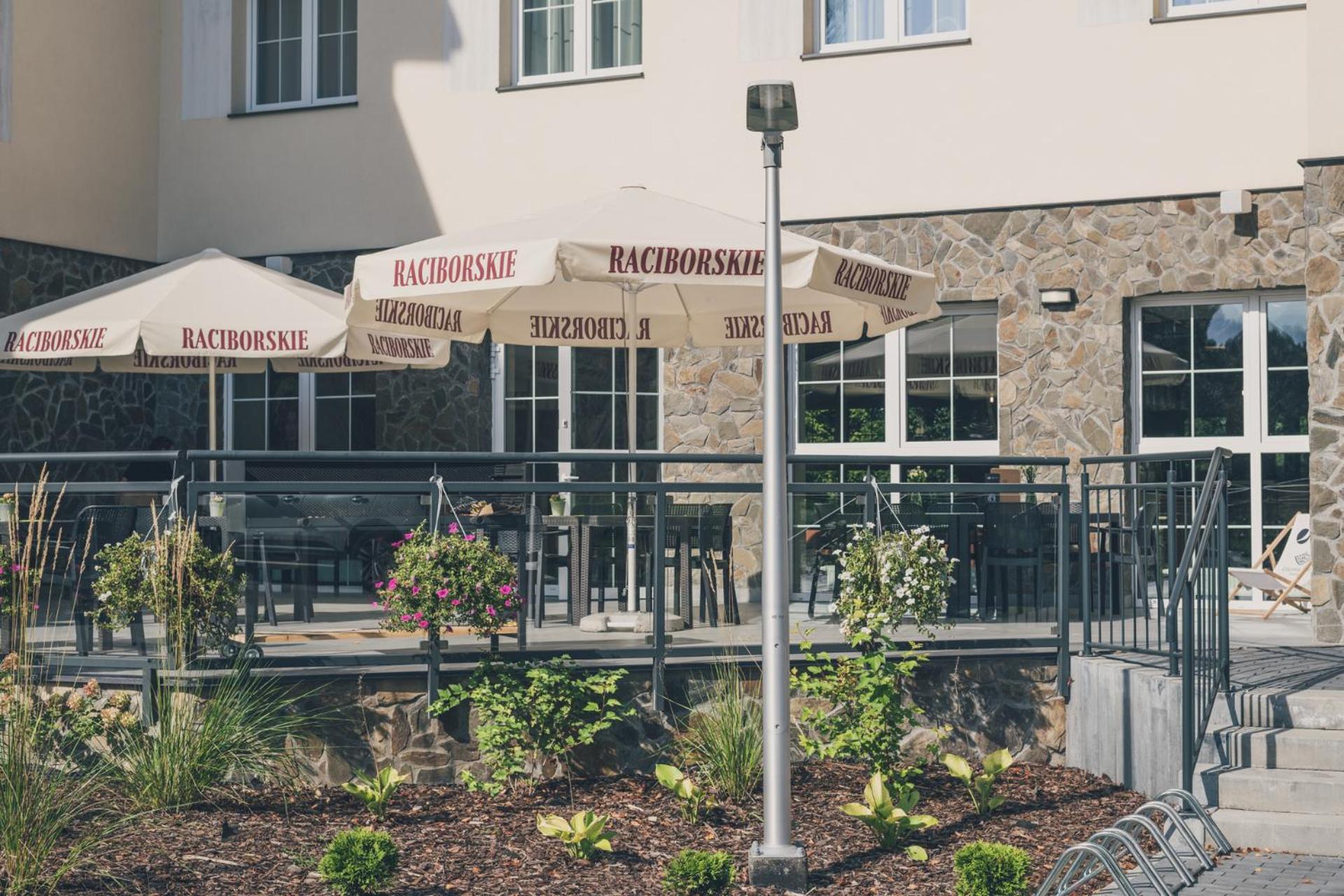 Country Club Zywiec Hotel Spa I Domki Caloroczne Εξωτερικό φωτογραφία